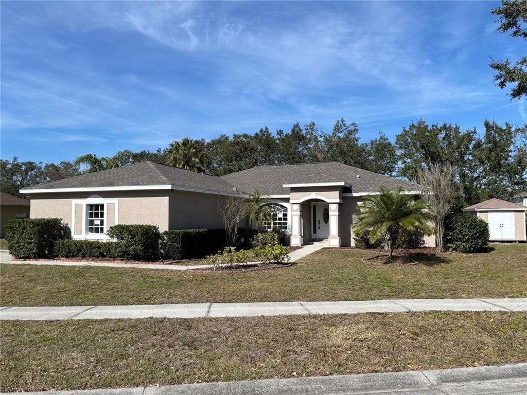 2718 MAJESTIC OAKS COURT PLANT CITY, FL 33566