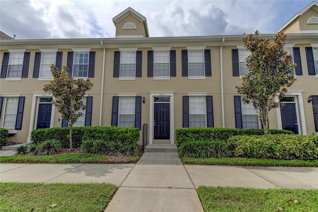 9806 NEW PARKE ROAD TAMPA, FL 33626