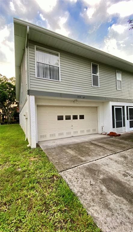 100 KATHLEEN COURT TARPON SPRINGS, FL 34689