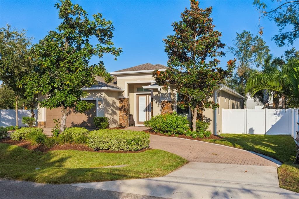 6406 S HIMES AVENUE TAMPA, FL 33611