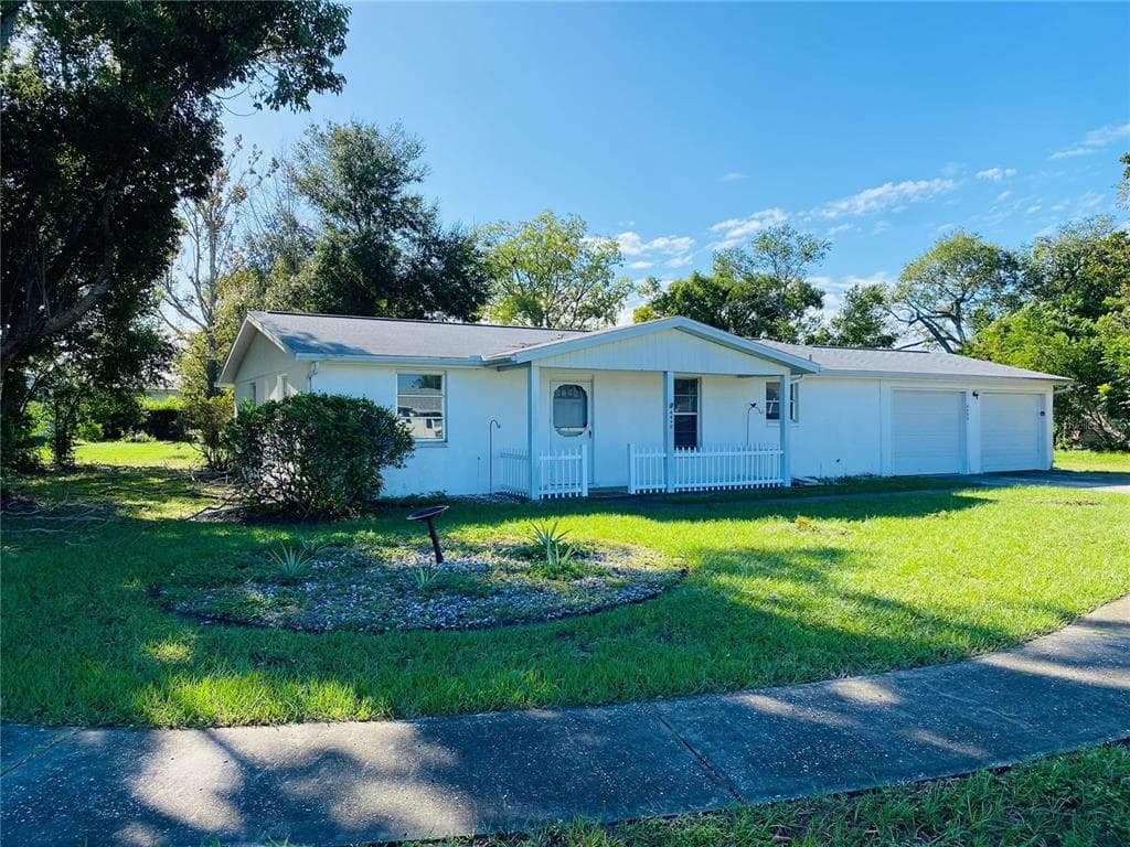 4490 ESSEX LANE SPRING HILL, FL 34606