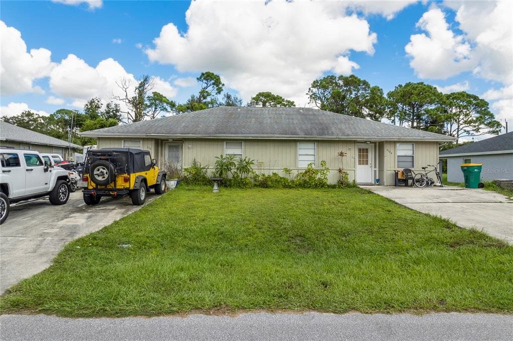 304 CAMILLIA LANE UNIT B PORT CHARLOTTE, FL 33954