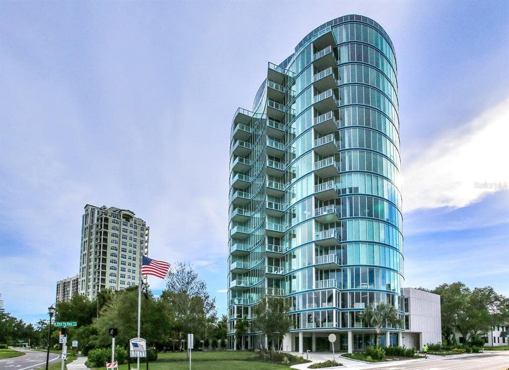 2900 W BAY TO BAY BOULEVARD UNIT 1502 TAMPA, FL 33629
