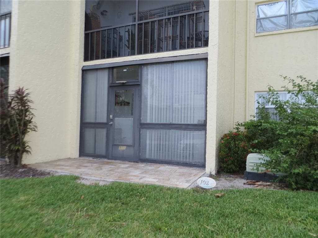11485 OAKHURST ROAD UNIT 1200-1 LARGO, FL 33774