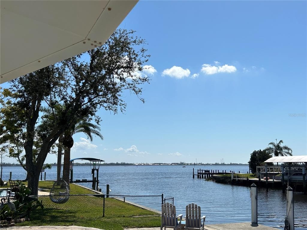 124 DANFORTH DRIVE PUNTA GORDA, FL 33980