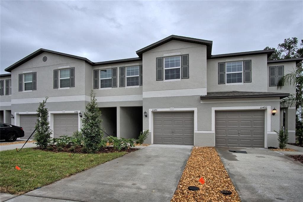 10490 SHADY PRESERVE DRIVE RIVERVIEW, FL 33578