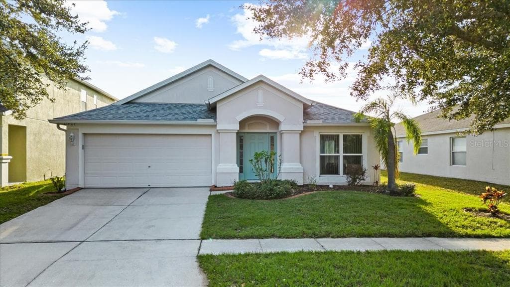 11422 MISTY ISLE LANE RIVERVIEW, FL 33569