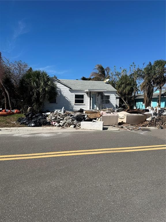 429 70TH AVENUE ST PETE BEACH, FL 33706