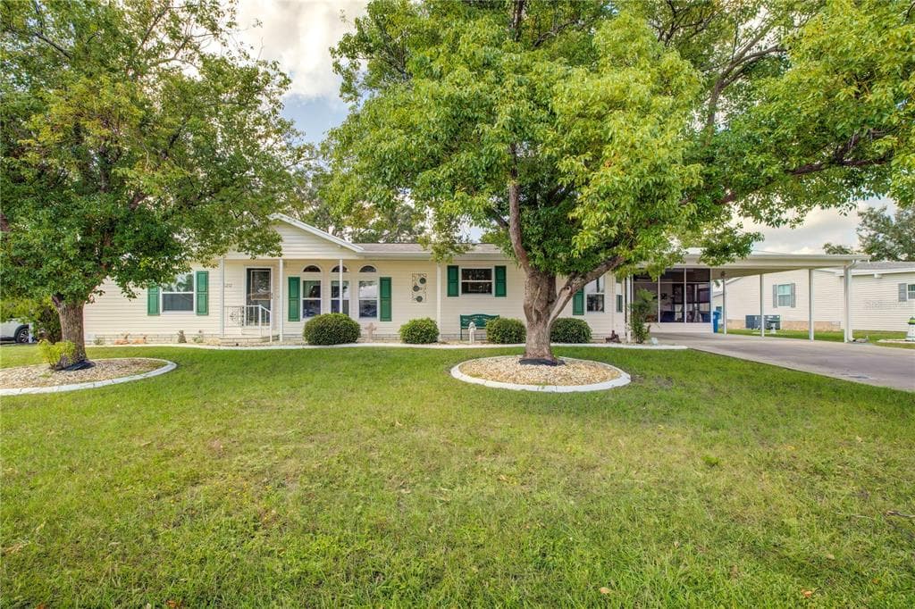 16212 BROOKRIDGE BOULEVARD BROOKSVILLE, FL 34613