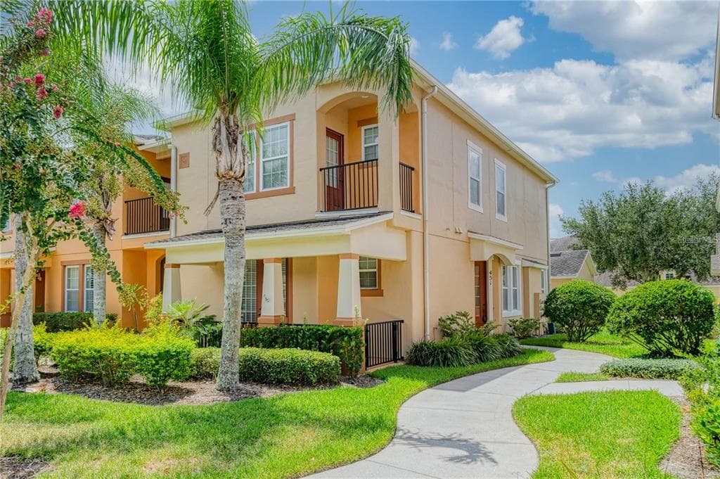 451 ELLIS SQUARE COURT SANFORD, FL 32771