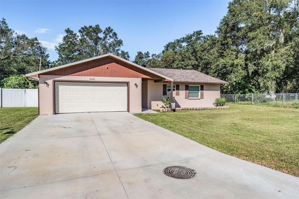 2624 DELROSE DRIVE W LAKELAND, FL 33805