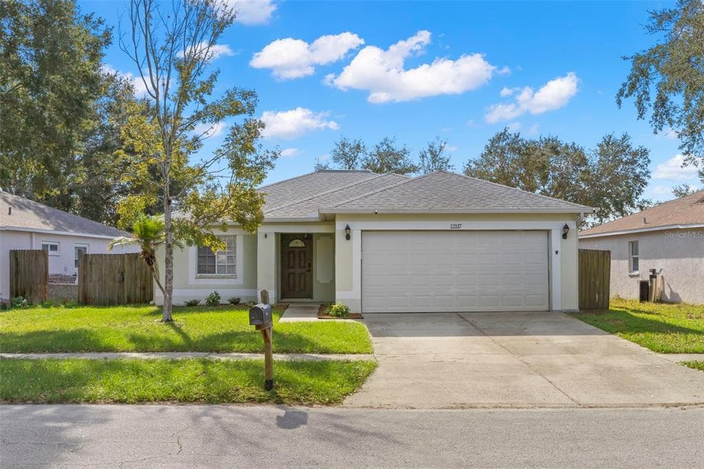 12117 FELDWOOD CREEK LANE RIVERVIEW, FL 33579
