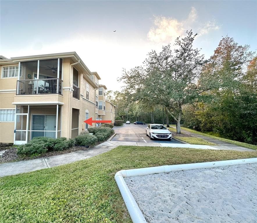 5125 PALM SPRINGS BOULEVARD UNIT 10110 TAMPA, FL 33647