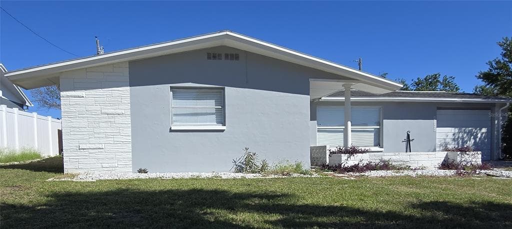 3246 BRIAR CLIFF DRIVE