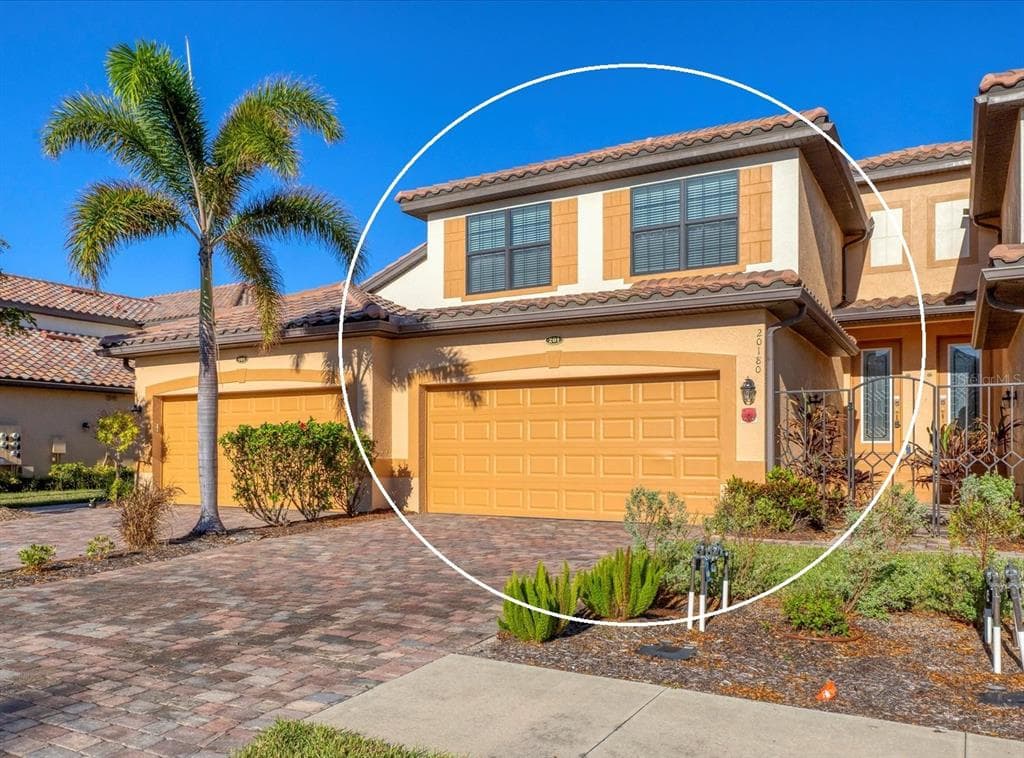 20180 RAGAZZA CIRCLE UNIT 201 VENICE, FL 34293