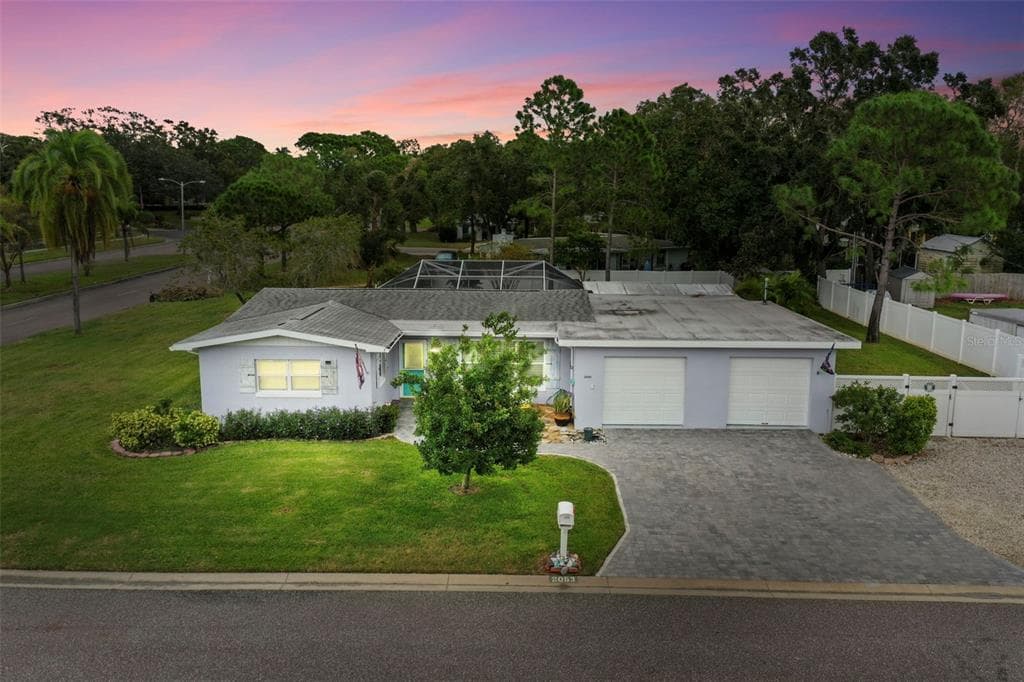 2053 HARVARD AVENUE DUNEDIN, FL 34698