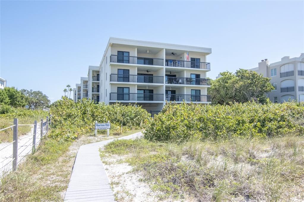 3200 GULF BOULEVARD UNIT 205 ST PETE BEACH, FL 33706