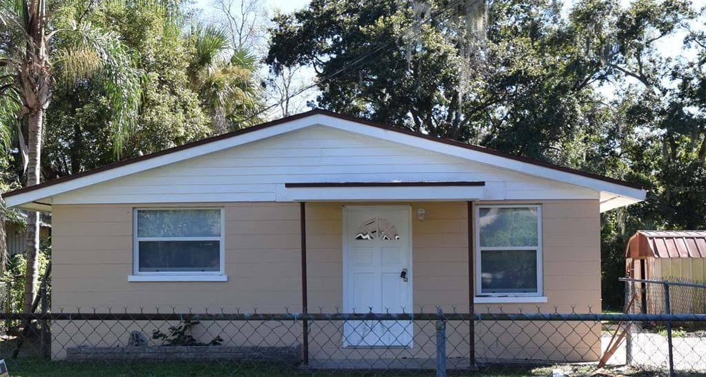 2939 FLETCHER AVENUE LAKELAND, FL 33803