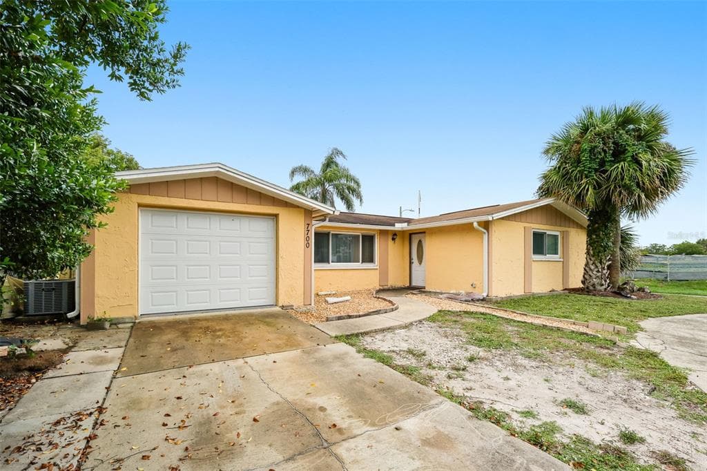 7700 BIRCHWOOD DRIVE PORT RICHEY, FL 34668