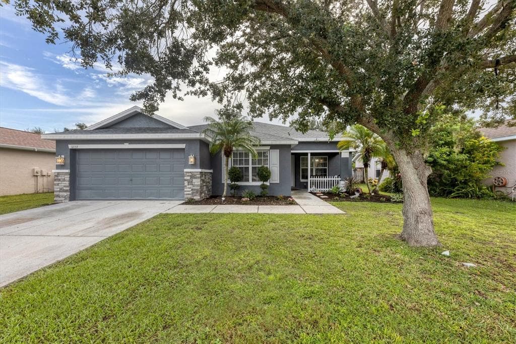 12159 WARWICK CIRCLE PARRISH, FL 34219