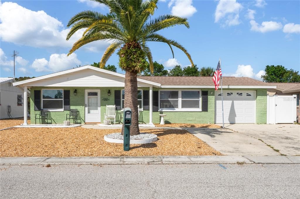 3423 UMBER ROAD HOLIDAY, FL 34691