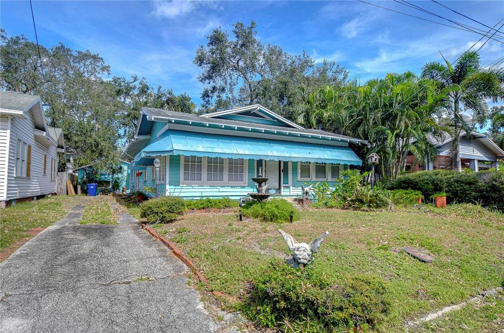2813 W SAN NICHOLAS STREET TAMPA, FL 33629
