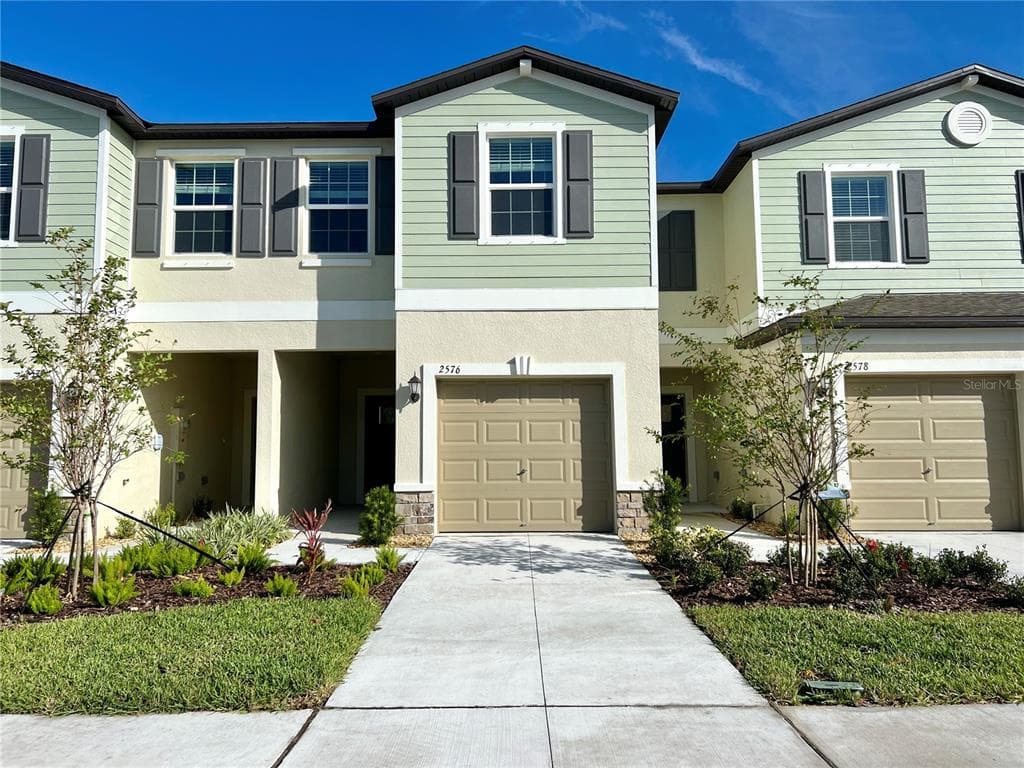 2576 SUNRAY VENUS WAY RUSKIN, FL 33570