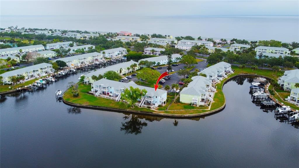 5129 SALMON DRIVE SE UNIT C ST PETERSBURG, FL 33705