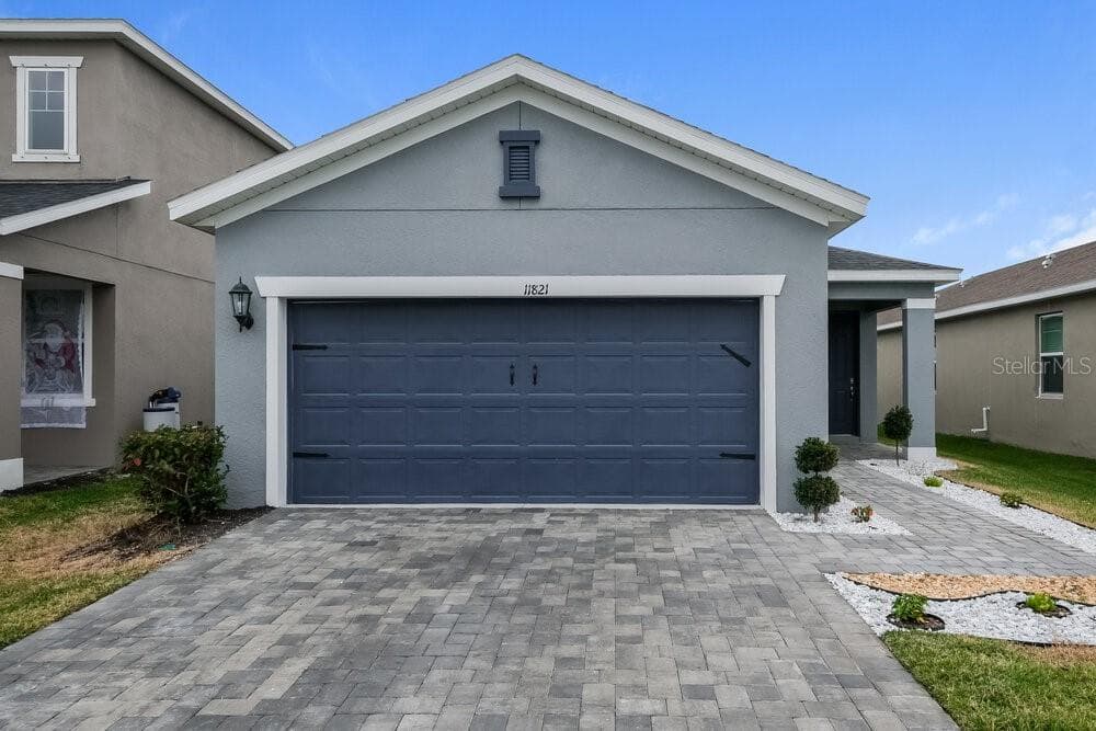 11821 CLARE HILL AVENUE RIVERVIEW, FL 33579