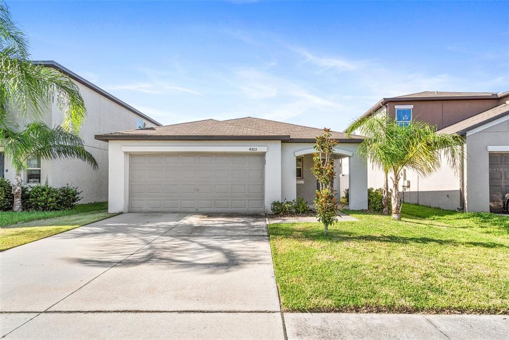 4305 GLOBE THISTLE DRIVE TAMPA, FL 33619