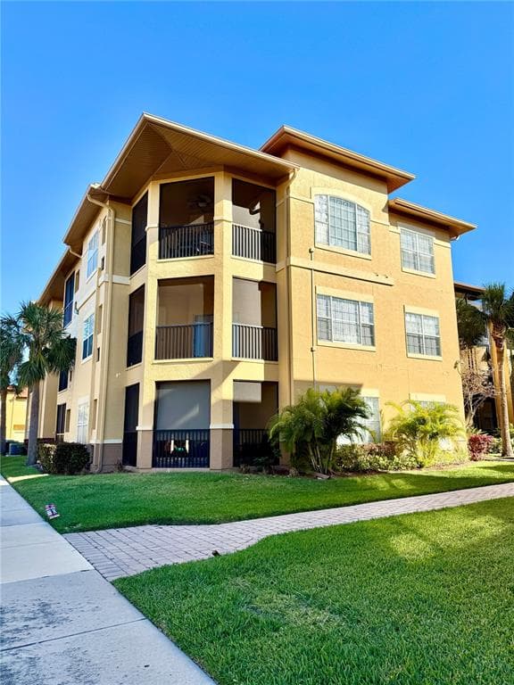 4333 BAYSIDE VILLAGE DRIVE UNIT 201 TAMPA, FL 33615