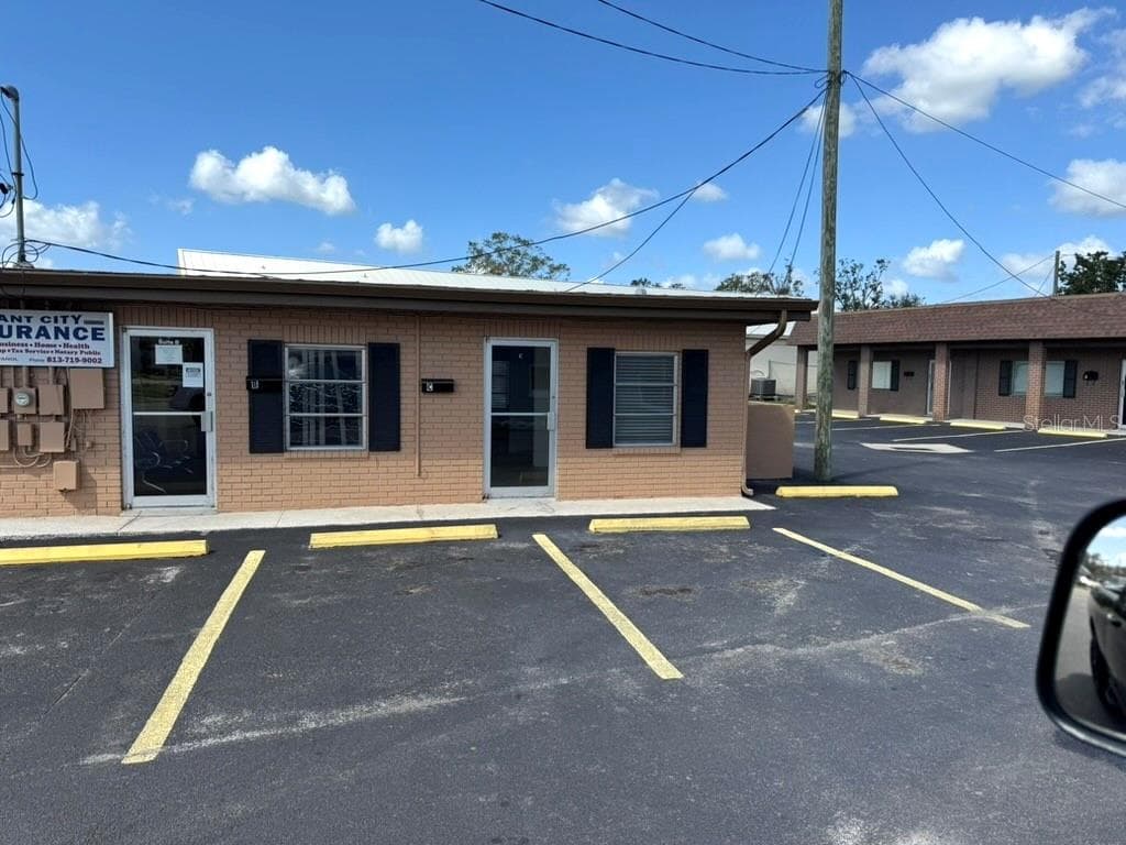 1804 W BAKER STREET UNIT C PLANT CITY, FL 33563