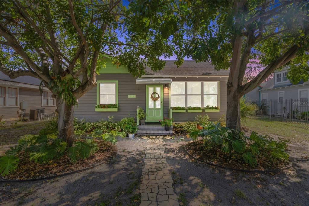 2520 BEACH BOULEVARD S GULFPORT, FL 33707
