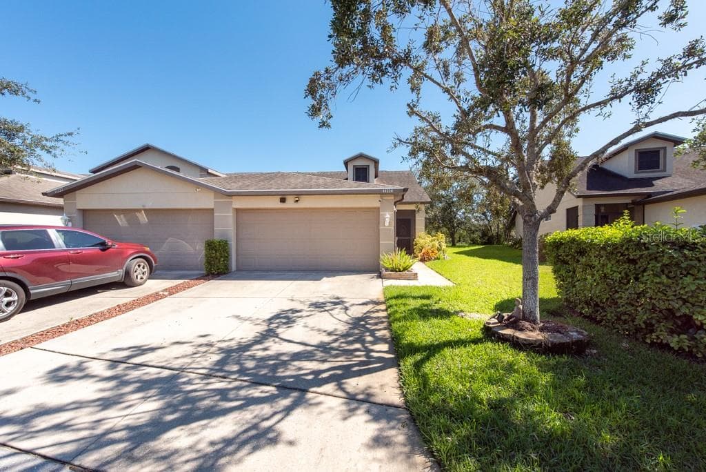 11220 PORT DOUGLAS DRIVE NEW PORT RICHEY, FL 34654