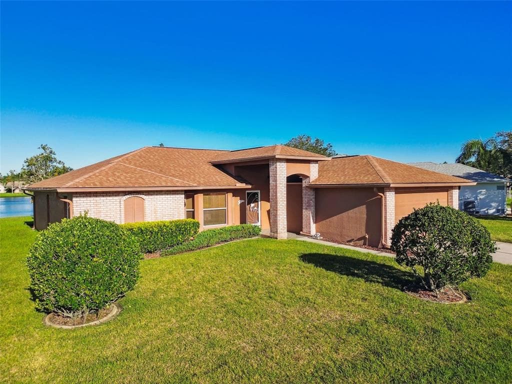 1112 ASHBOURNE CIRCLE TRINITY, FL 34655