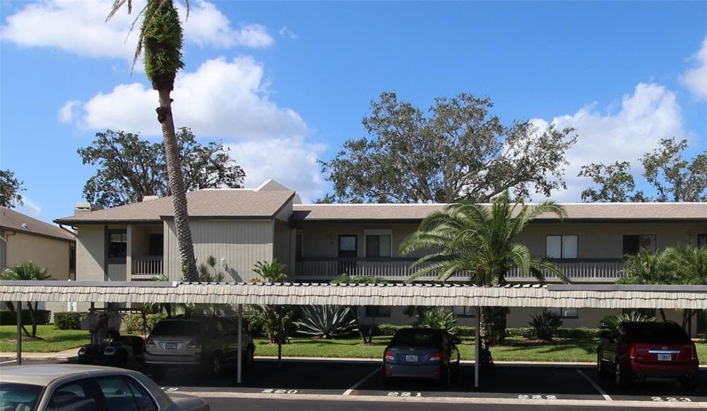 220 NINA WAY UNIT 220 OLDSMAR, FL 34677
