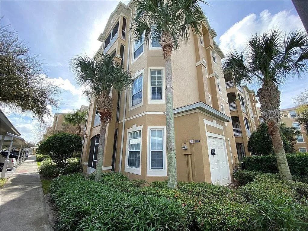 6434 CAVA ALTA DRIVE UNIT 206 ORLANDO, FL 32835
