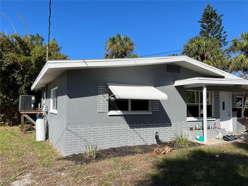 7803 DAVIS STREET PORT RICHEY, FL 34668