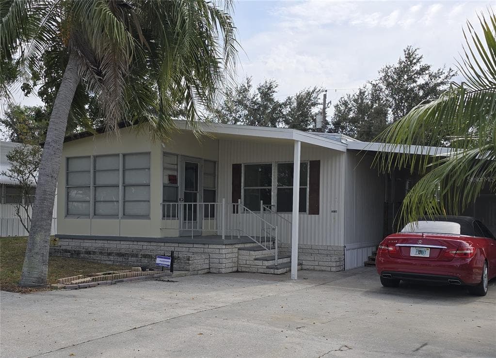 7126 LOFTY DRIVE PORT RICHEY, FL 34668