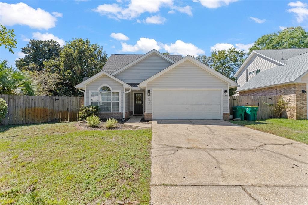 482 SPRING BROOK LANE MARY ESTHER, FL 32569