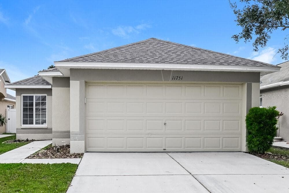 11751 LYNMOOR DRIVE RIVERVIEW, FL 33579