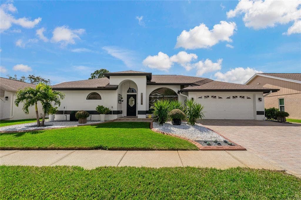 11216 POCKET BROOK DRIVE TAMPA, FL 33635