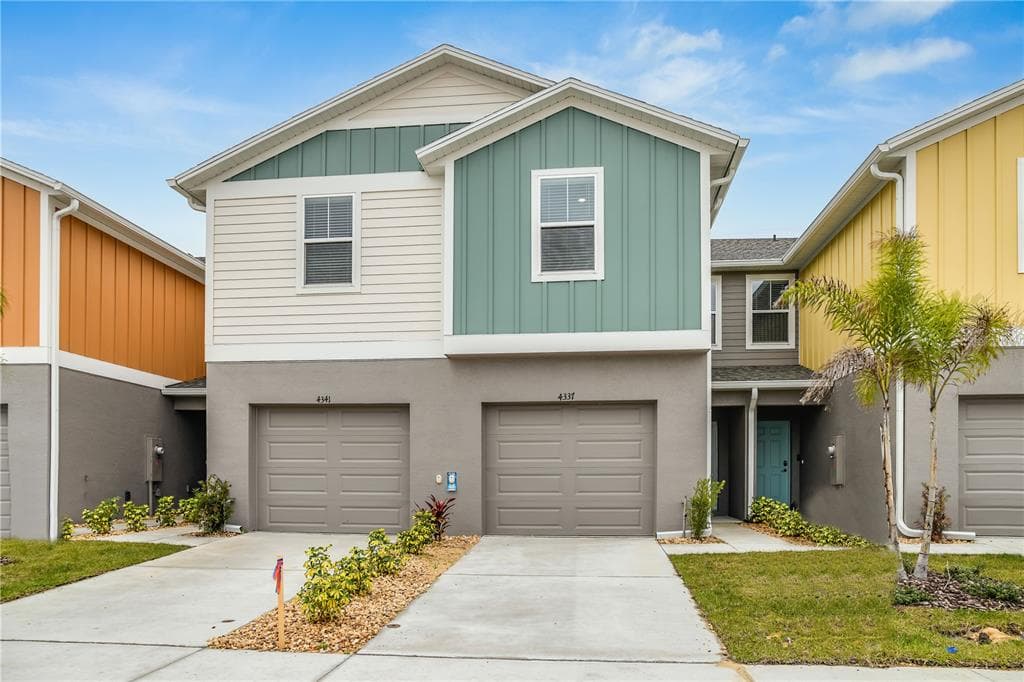 4337 HILLOCK BOULEVARD HAINES CITY, FL 33844