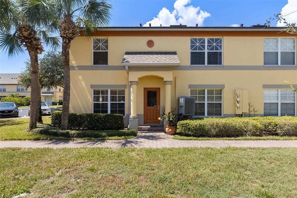 3852 MANDALAY DRIVE ST PETERSBURG, FL 33705
