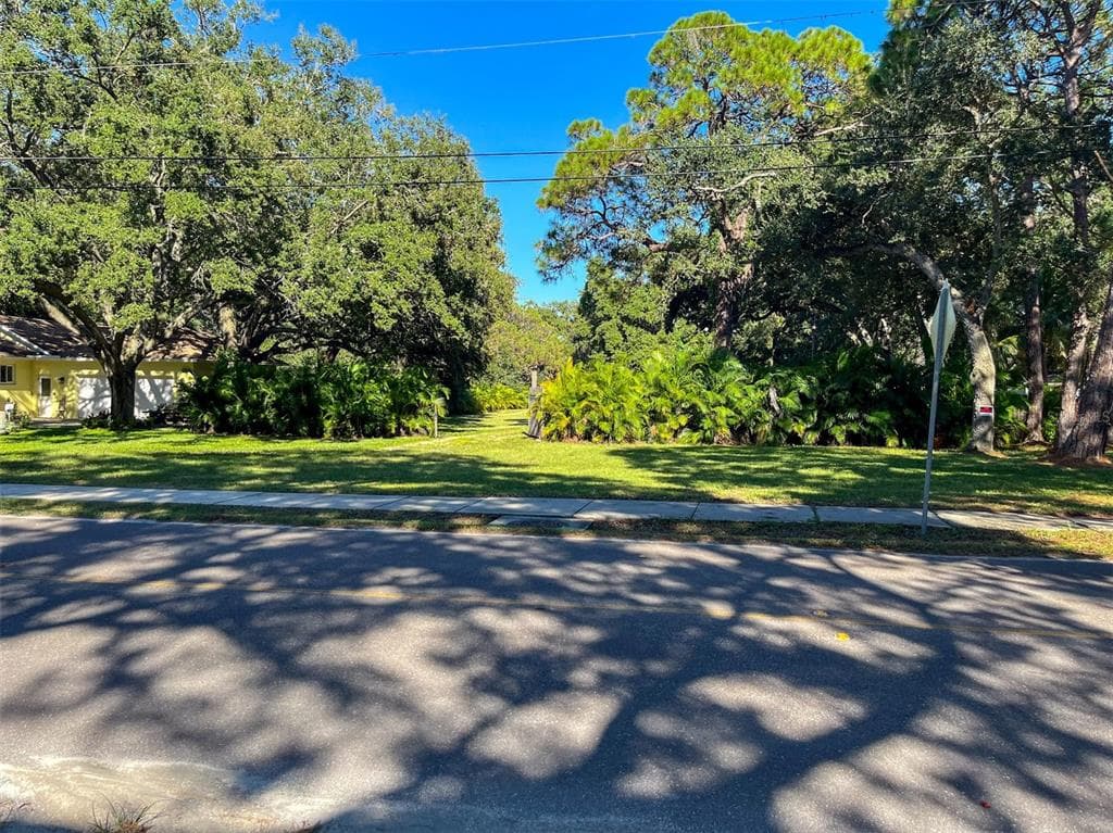 6117 100TH WAY N ST PETERSBURG, FL 33708