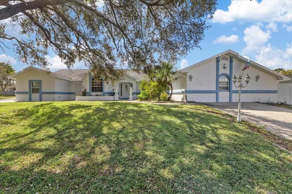 12174 LARAMORE STREET SPRING HILL, FL 34608