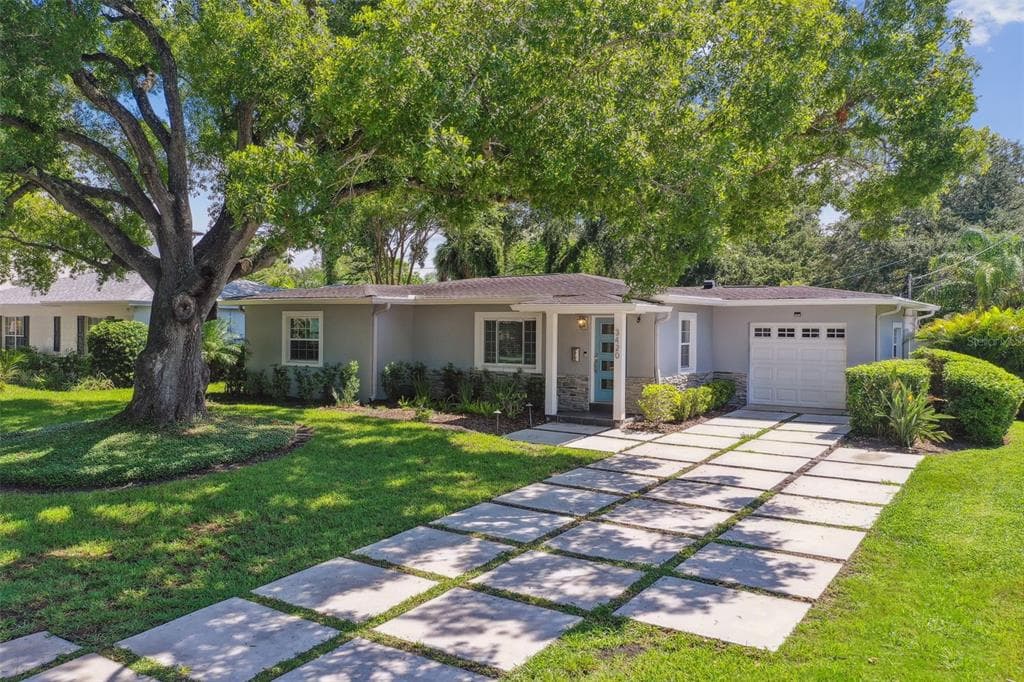 3420 S GARDENIA AVENUE TAMPA, FL 33629