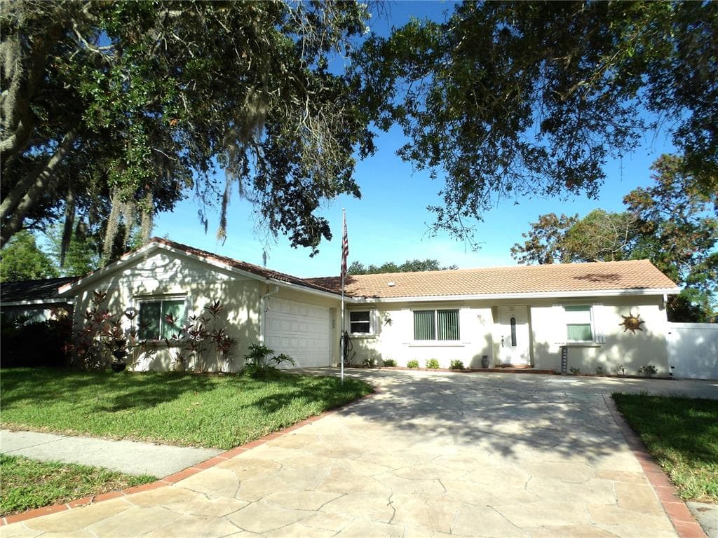445 LAUGHING GULL LANE PALM HARBOR, FL 34683