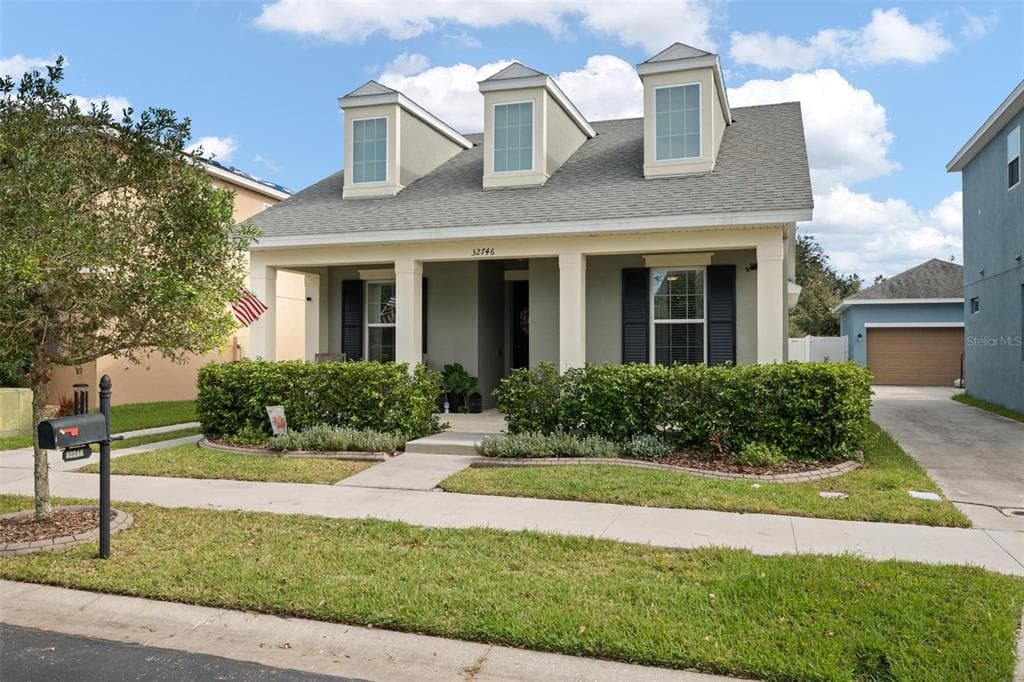 32746 COLDWATER CREEK LOOP WESLEY CHAPEL, FL 33545
