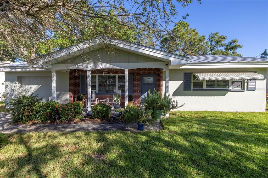 1960 ALTON DRIVE CLEARWATER, FL 33763
